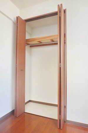 メゾンルミエールの物件内観写真